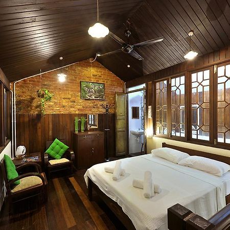 Silver Shine Guesthouse George Town Exterior foto